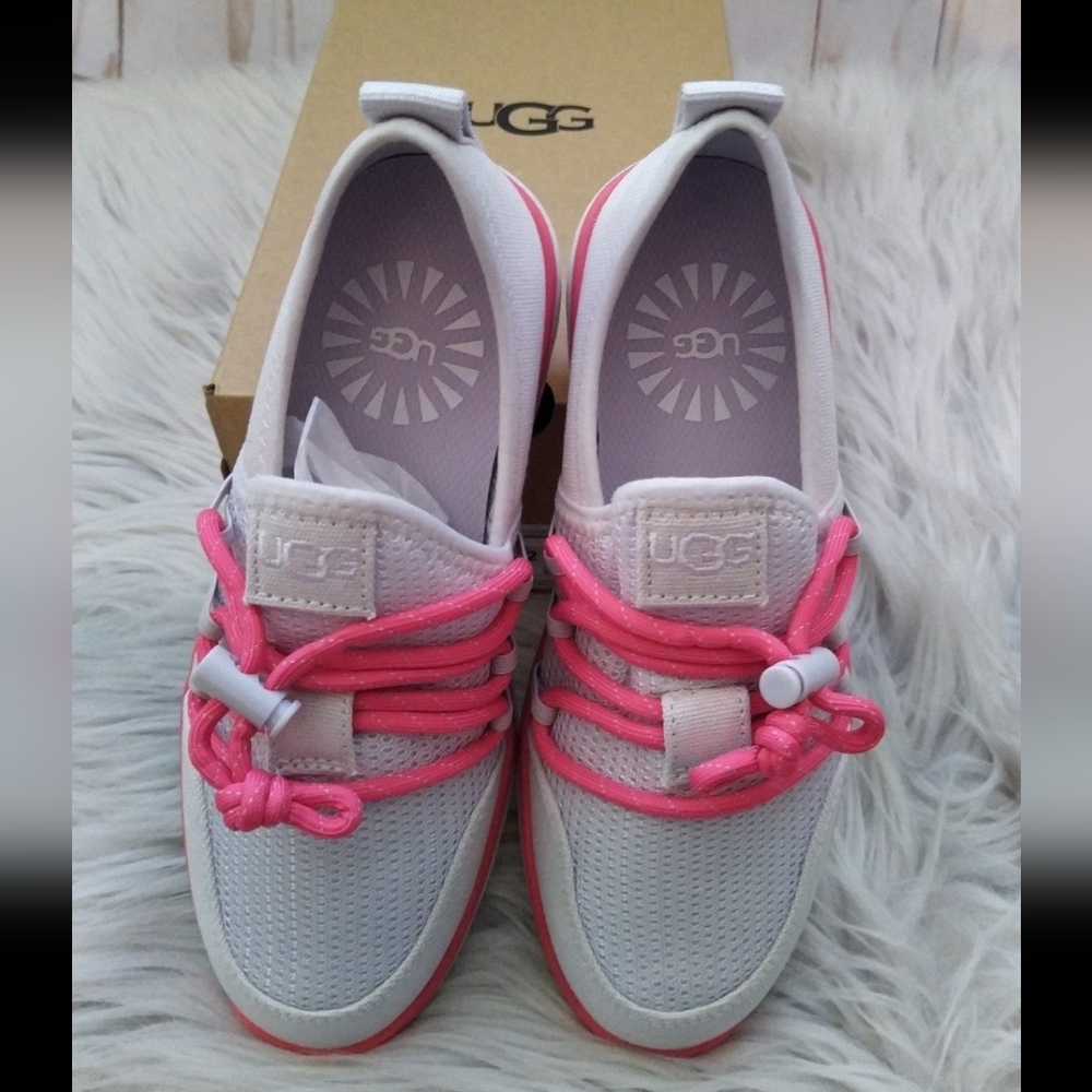 Uggs shoes
